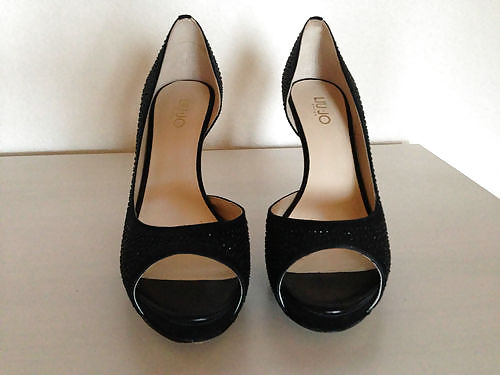 Pumps und High Heels aus der Kiste #15405576