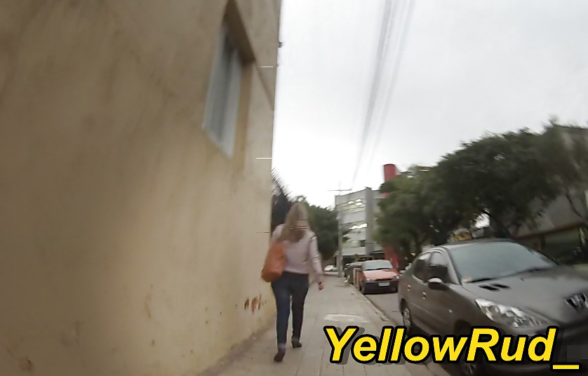 Loira, muito boa - BR