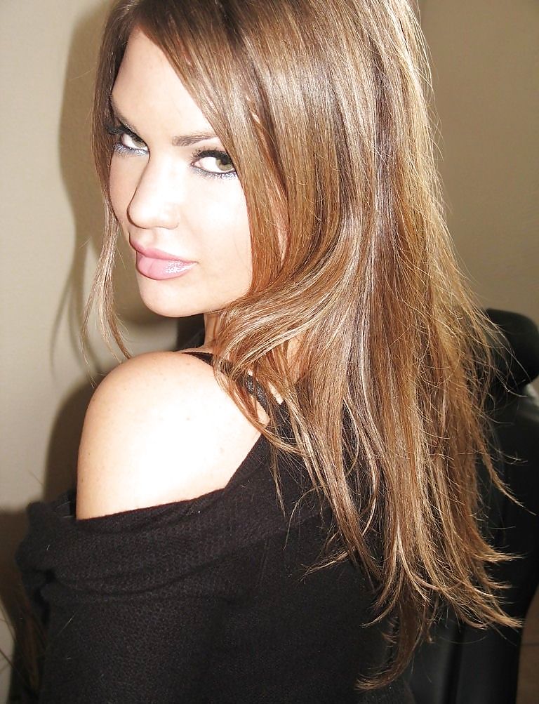 Nylonlady 5
 #2175579