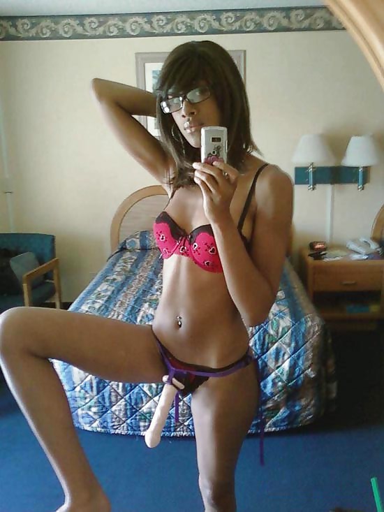 Ameatur lingerie self shot girl erotica da twistedworlds
 #3437392