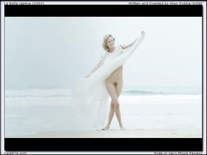 Gabrielle Lazure (Nue) #12730043