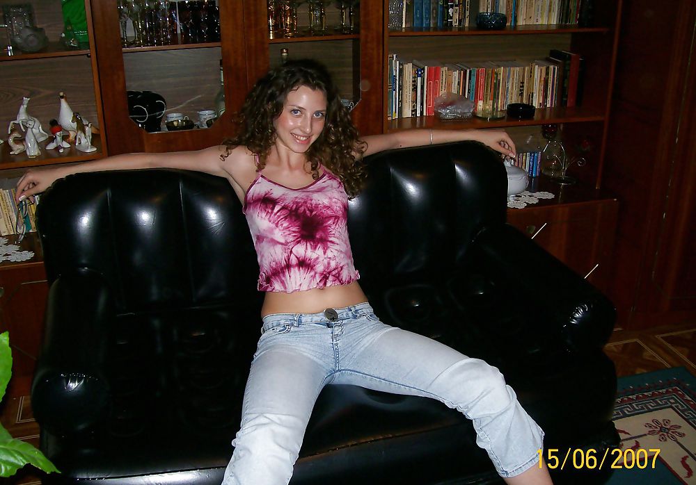 Pretty Amateur Brunette 13 #20056113