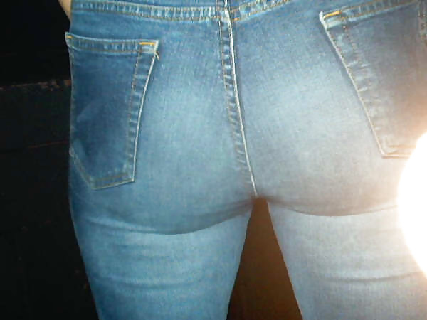 Queens in jeans LXXXXII - Beautyful asses... #7373007
