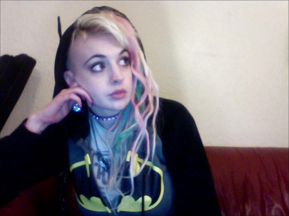 PUNK GOTH CHICK #9890099