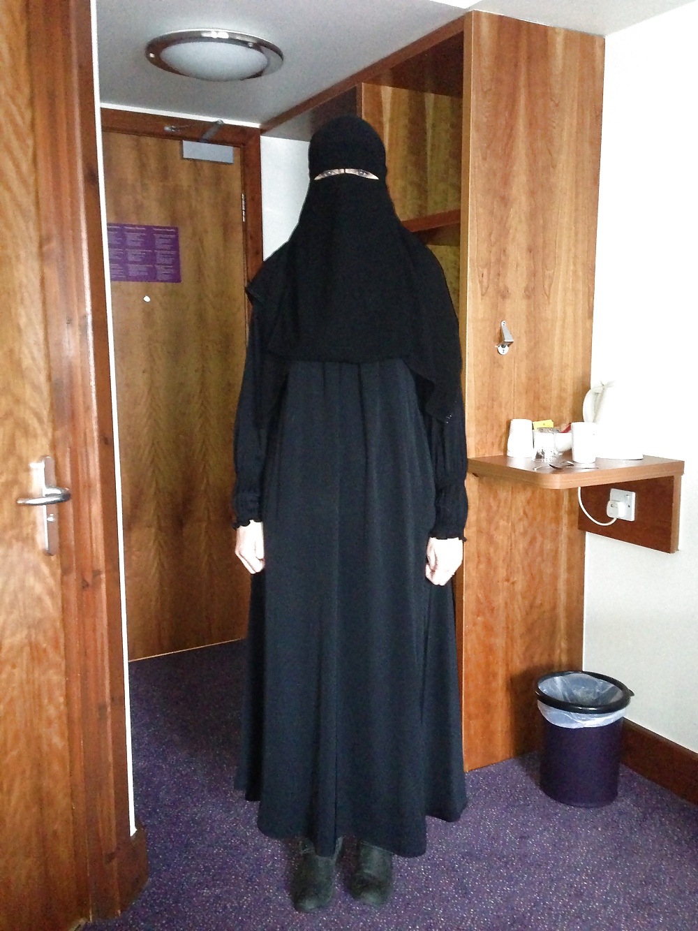 Burka, hijab, pañuelo, árabe
 #16008093