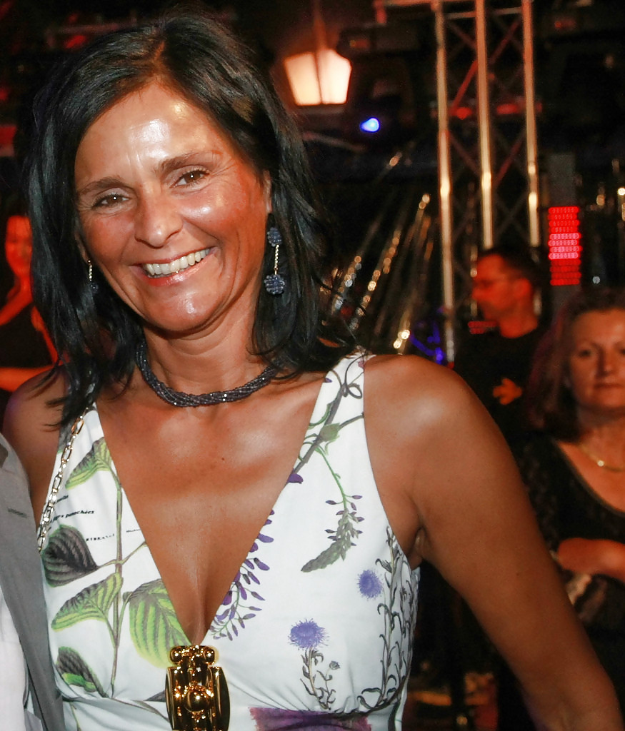 Sexy mature ladies 105 (cumfaces) #8924507