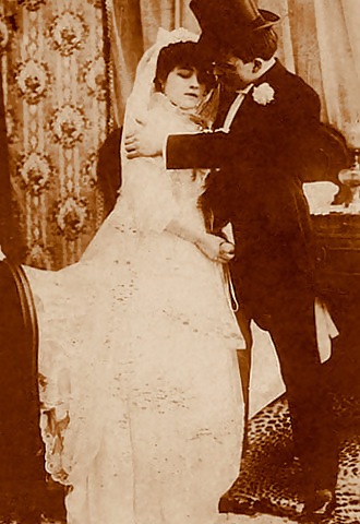 ヴィンテージ・ポルノ・フォト・アート 4 - 結婚式の夜 1890年頃
 #10393985