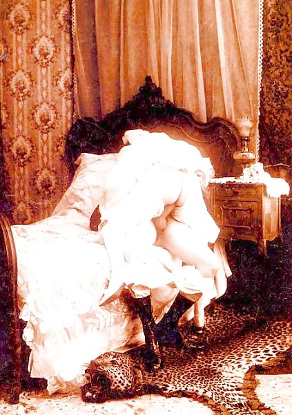 Vintage Porno Fotokunst 4 - Eine Hochzeitsnacht C. 1890 #10393997