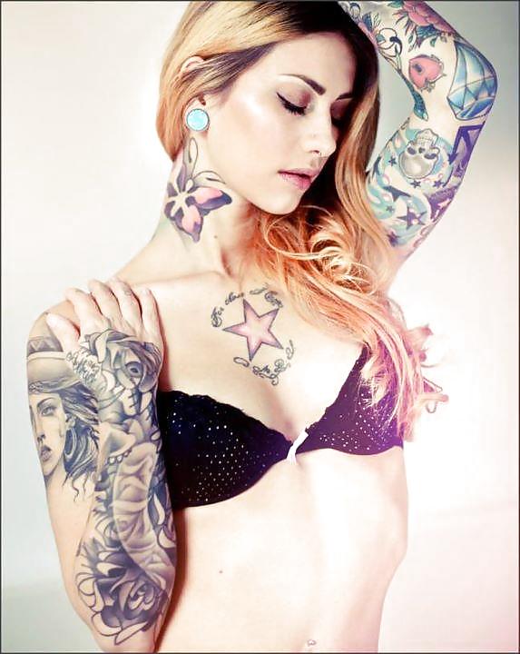 Intuición de Nouk hotties
 #9753412