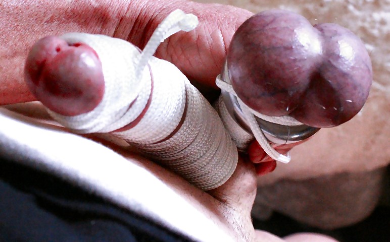 Tied up tight #20675963
