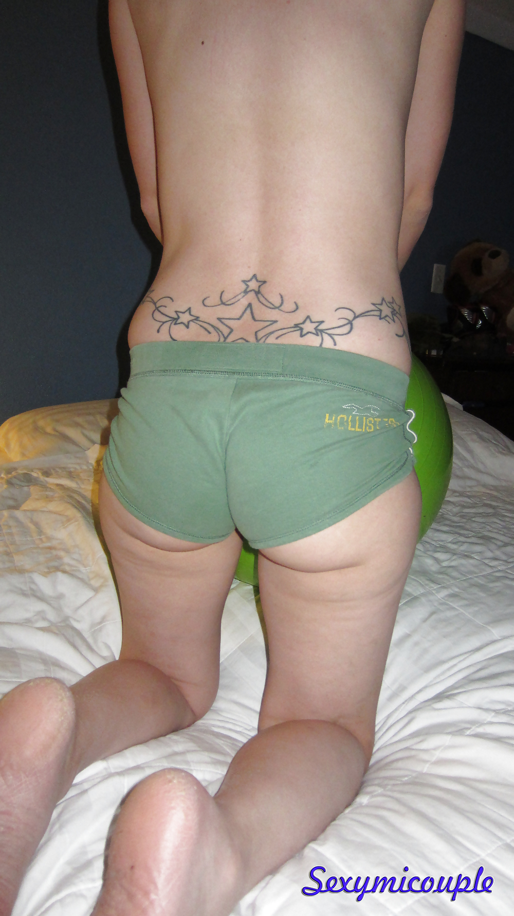 Tight Green Shorts CumShot #18959380