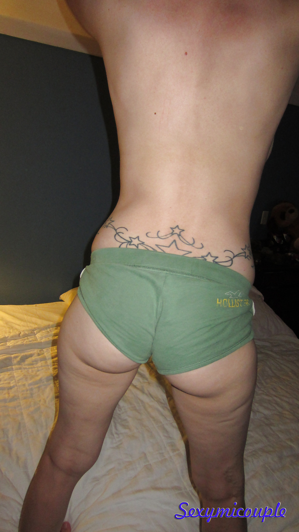 Tight Green Shorts CumShot #18959526