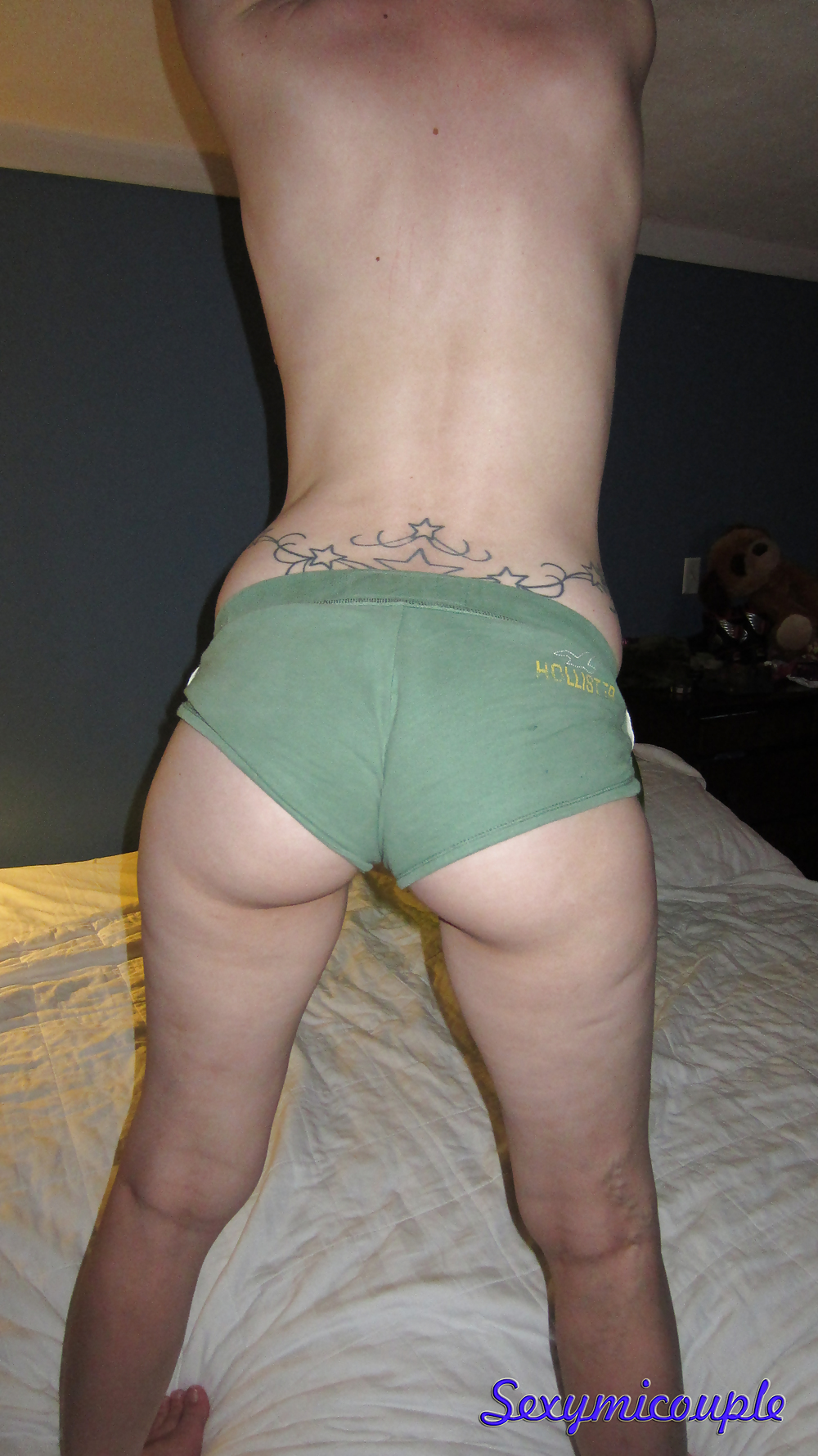 Tight Green Shorts CumShot #18959551