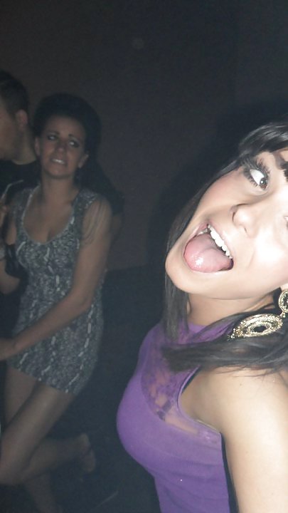 Autoerotic Roxanne deserves prankish feedback