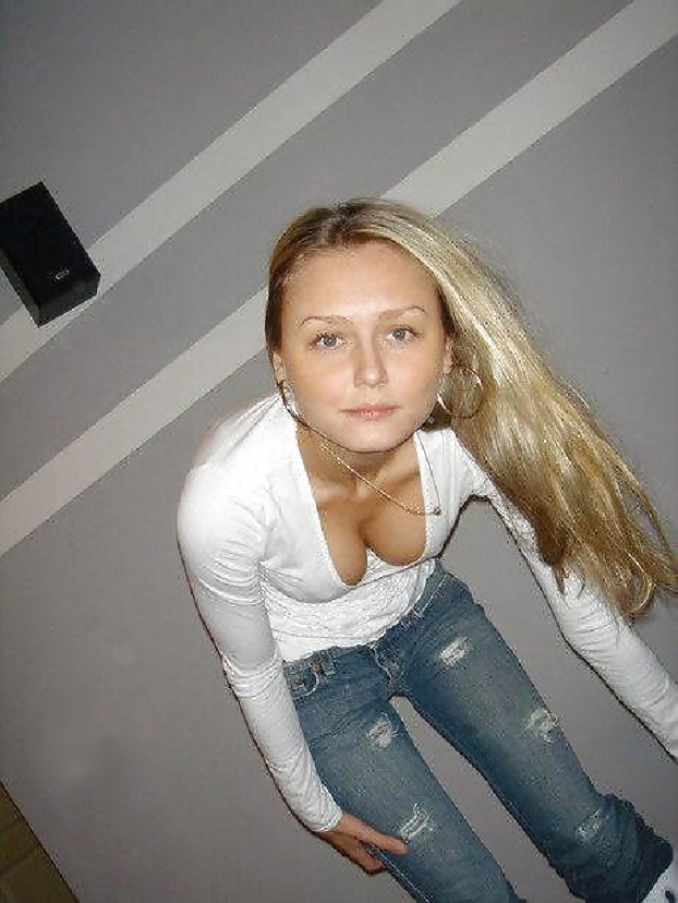 Downblouse #15260109