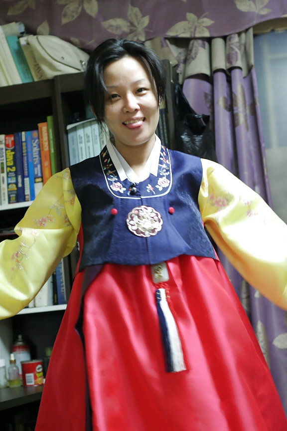 Corea hanbok dama consolador y follar
 #10425305