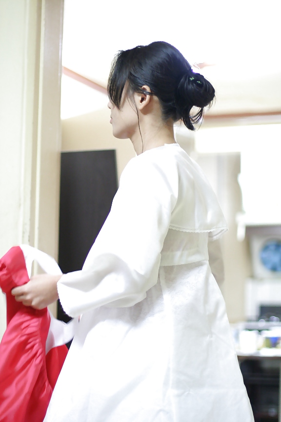 Korean Gode Dame Hanbok Et Baiser #10425523