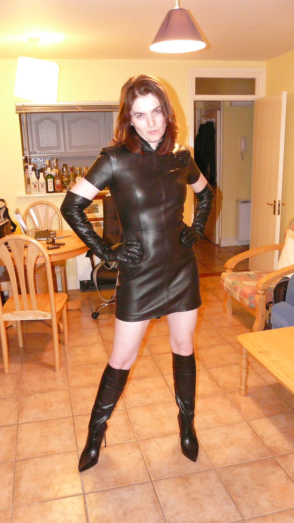 Hotlegs-latex and leather skirt amateurs1 #7201826