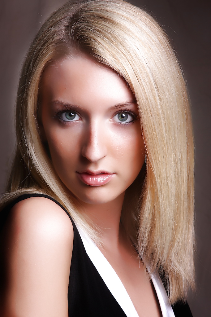 Random Hot Girls 14 #8916526