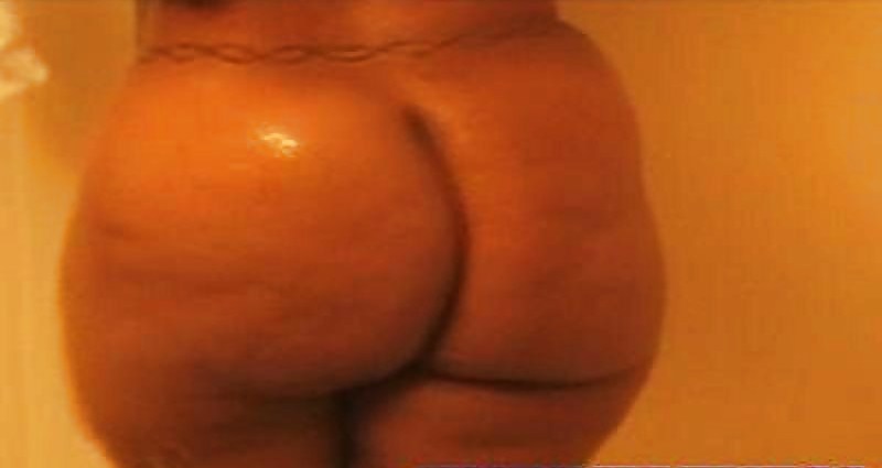 AZZ So HUGE ... you call the Police when you see it !!! #5834889
