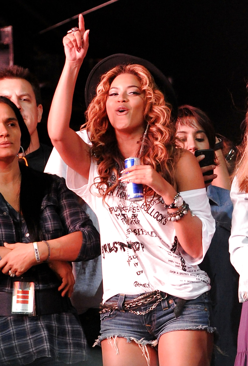 Beyonce knowles coachella valley music and art festival
 #2939388