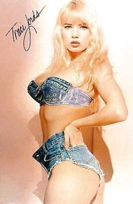 Traci lords (¡como adulto!)
 #3909852