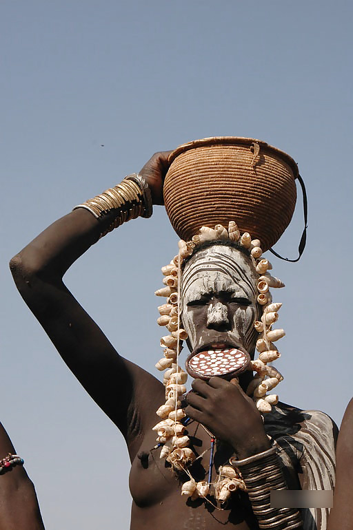 Beautés Africaines Exotiques #13609857