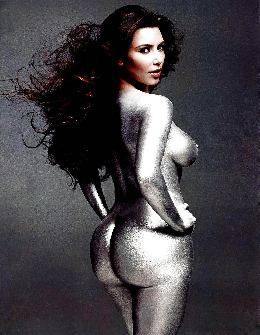 Kim Kardashian In W Magazin #12916743
