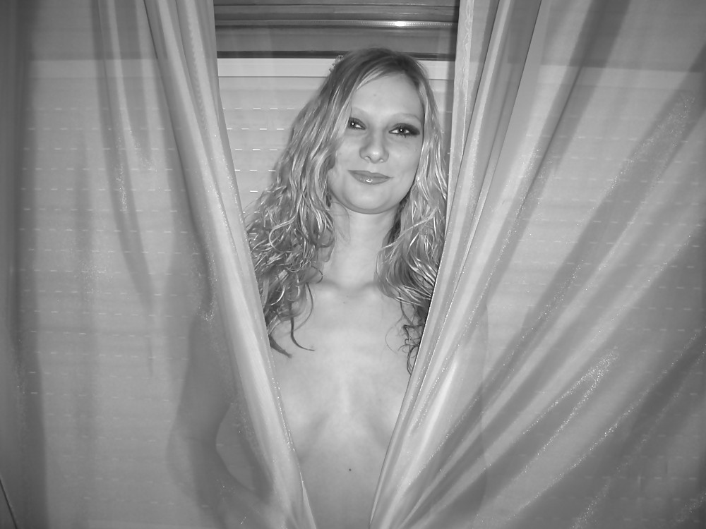 Hot Babe Posing #9496707