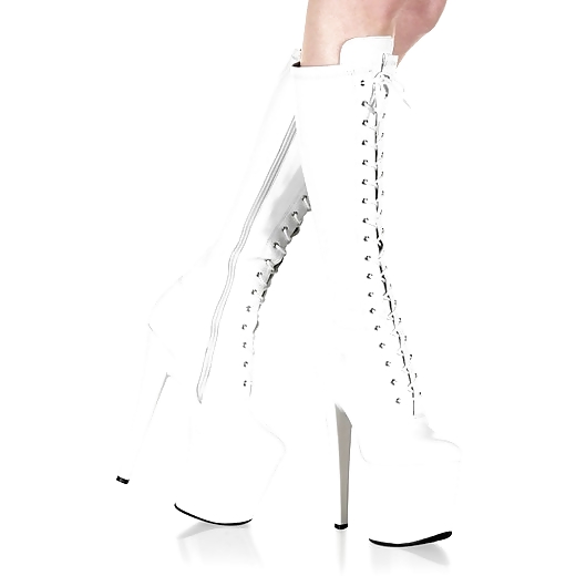 Mi fetiche de tacones altos y botas no.1
 #19768753