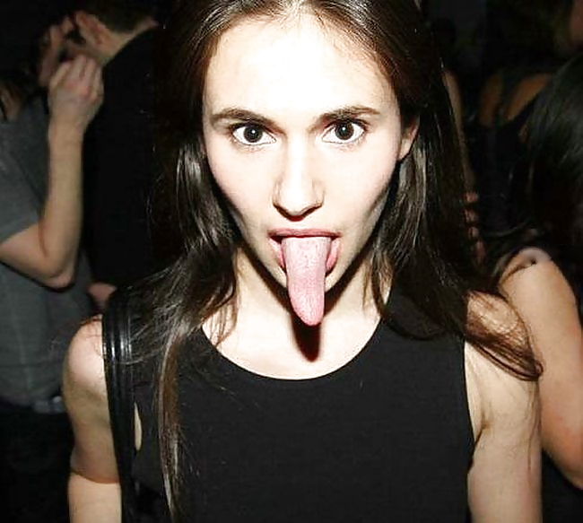 Chicks with Freakishly Long Tongues 2 #1535839