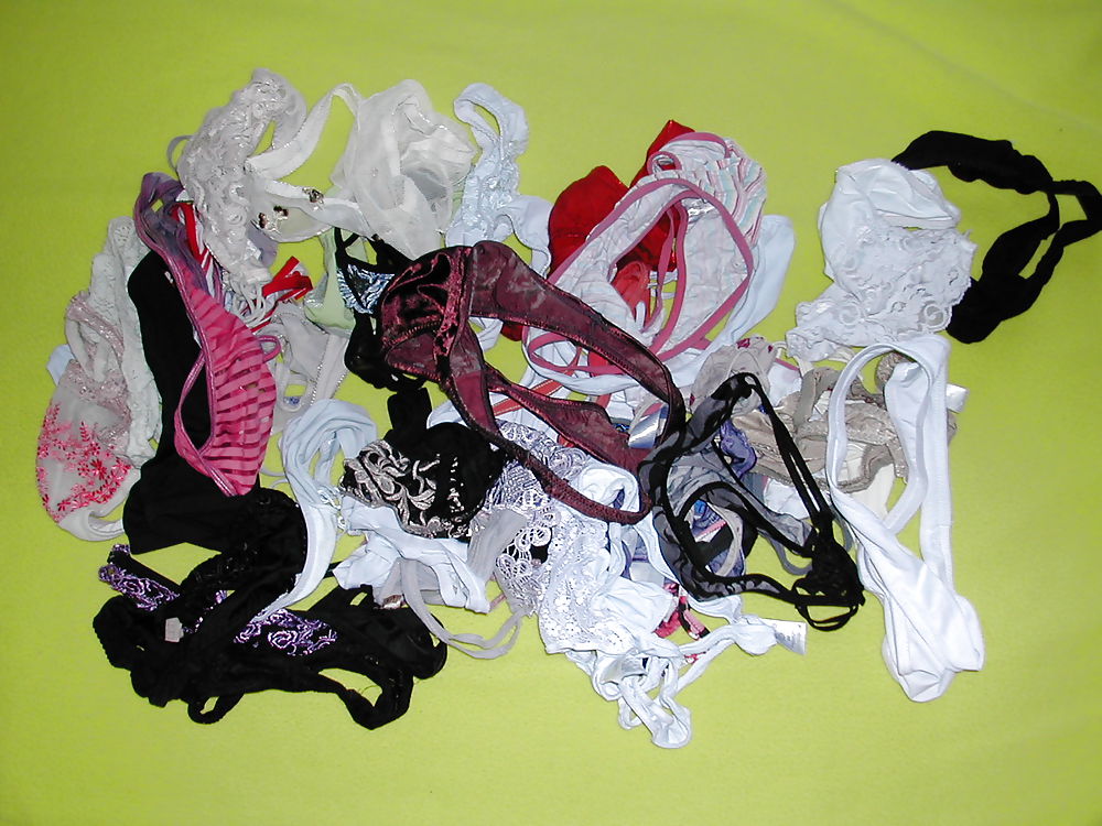 Tongs strings de Sylvie 01
 #16622176