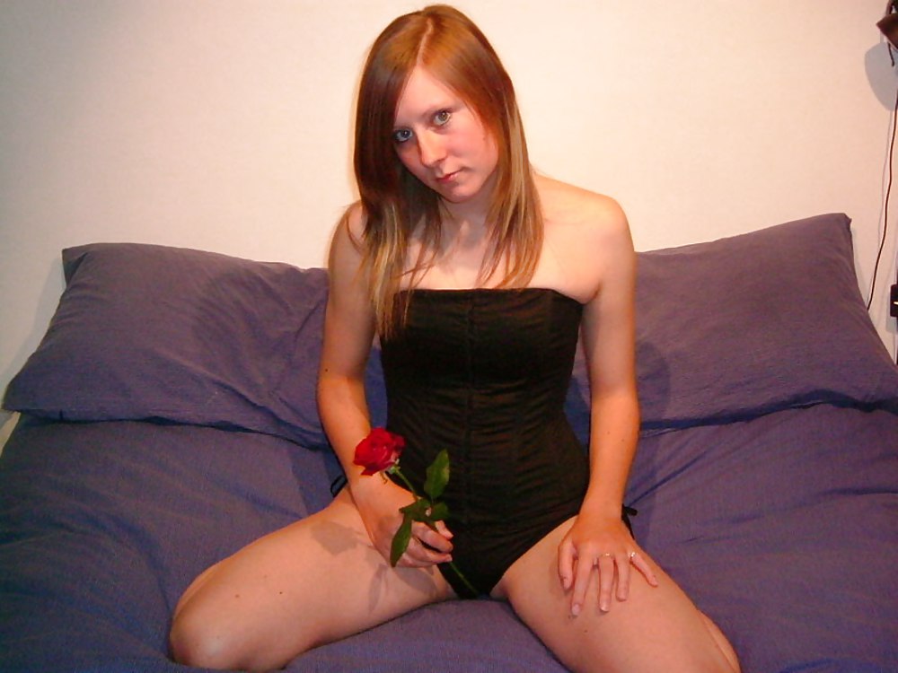 Redhead with perky tits and a rose - N. C. 