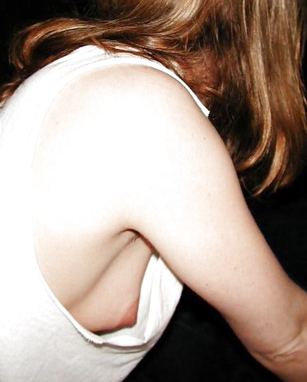 Naughty peeks #15575951