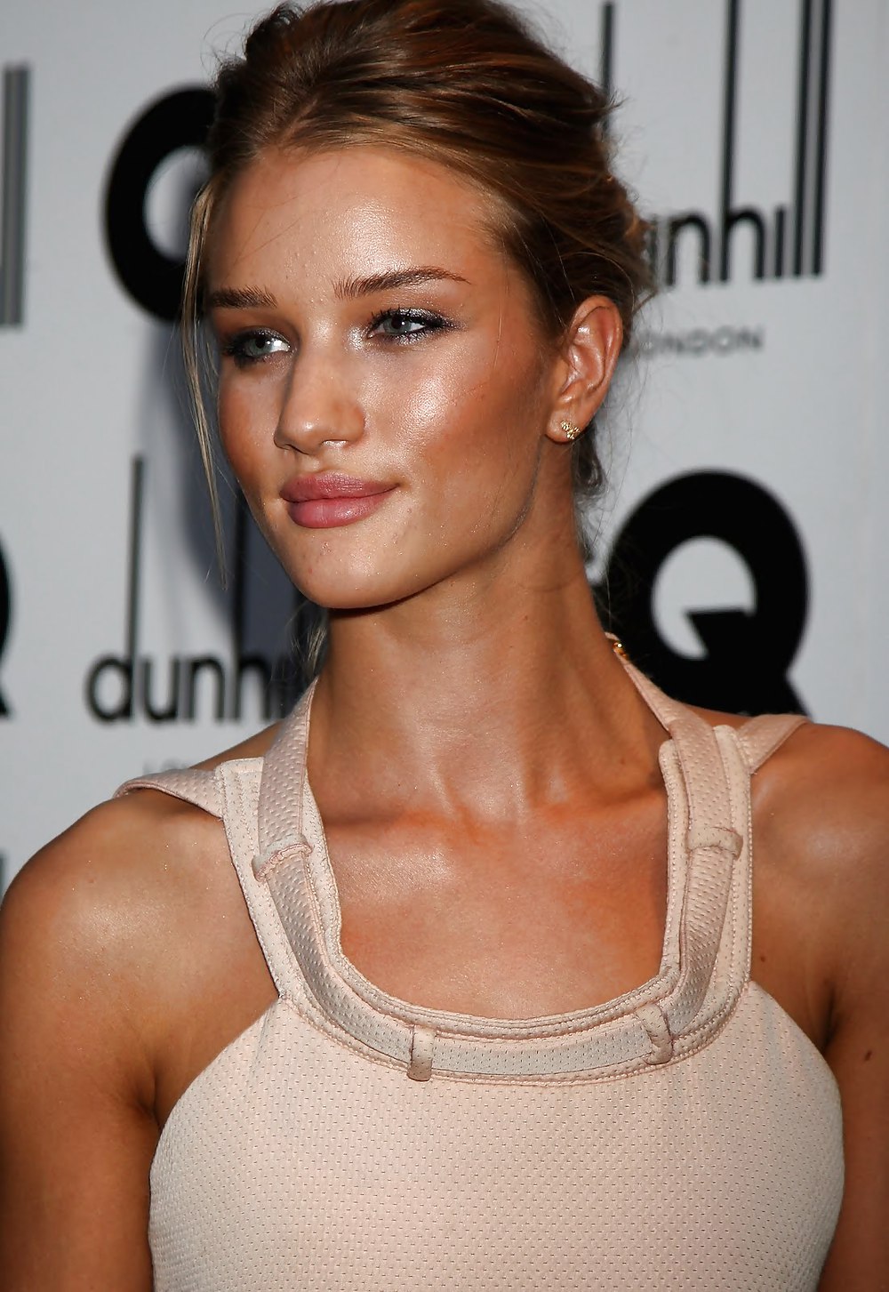 セクシーなrosie huntington
 #21379226