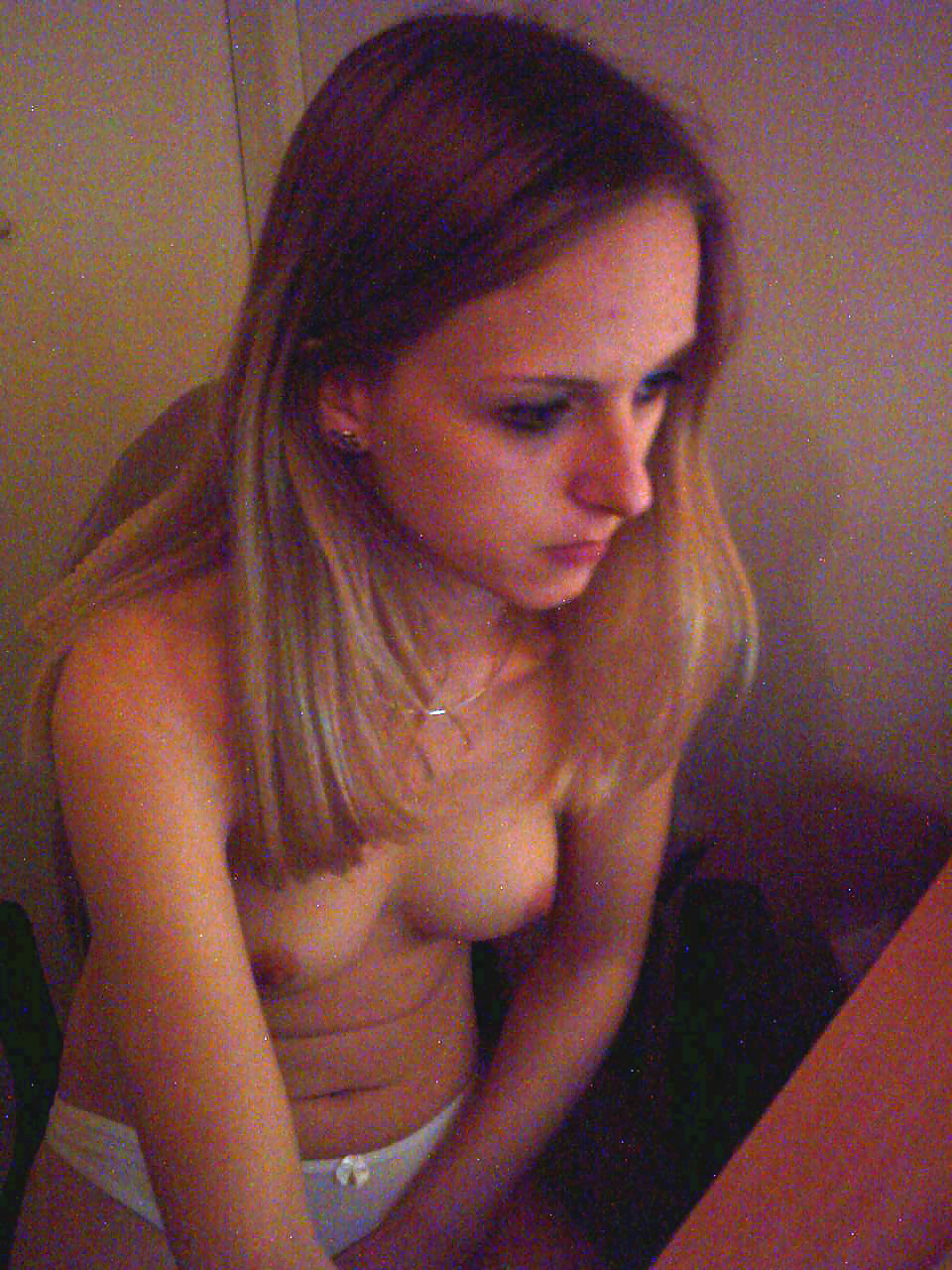 Cute blonde lady random 1 #9642495