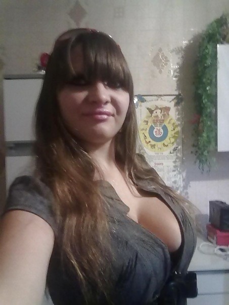 Vollbusige Russin 107 #15086506