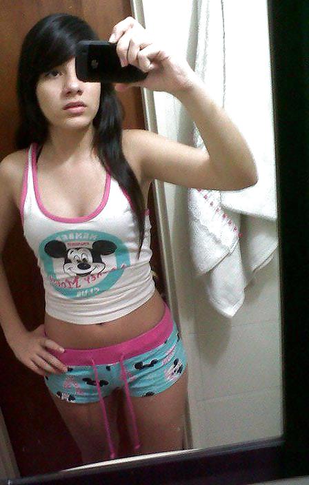 Me calientan la perra verga
 #12230782