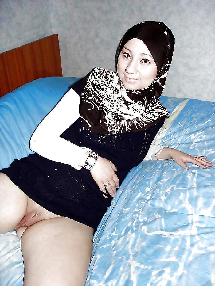 Muslim girl #3743796