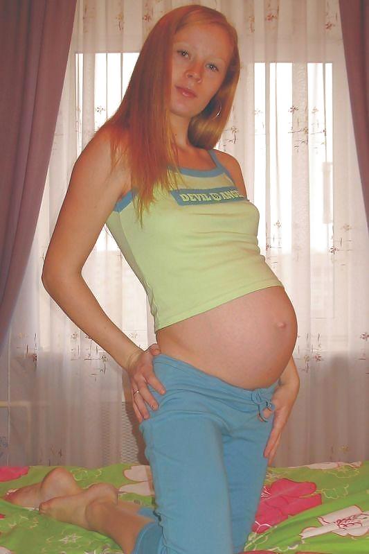 Gravida arreganhada, pregnant, preggo #11378195