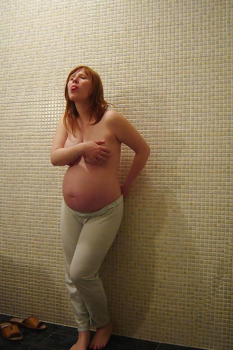 Gravida arreganhada, pregnant, preggo #11378215