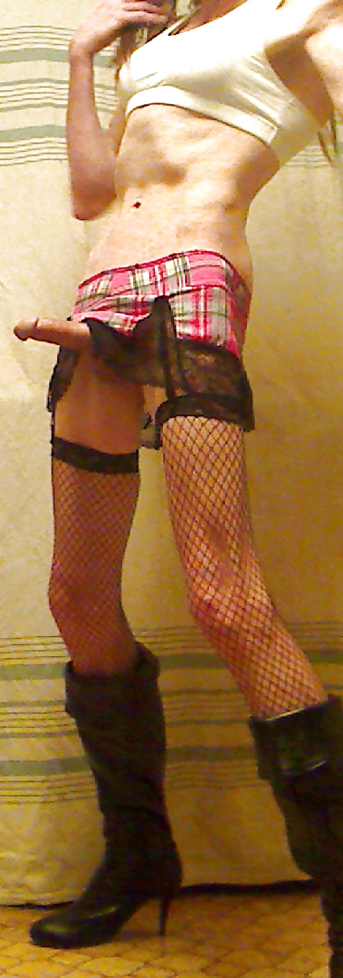 Sissy Dave (subminus1) #13883705
