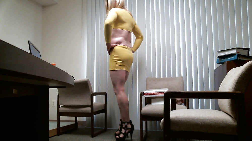 Yellow dress #21084165