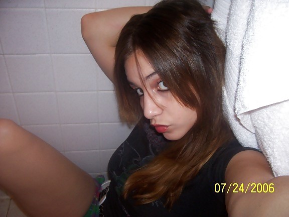 MeetMeMatch.com Username  ''TiaBitch'' #7383790