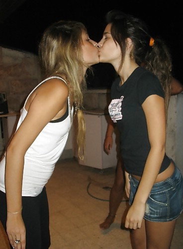 100% Israeli Chicks (10) - 02.01.11 #2337683