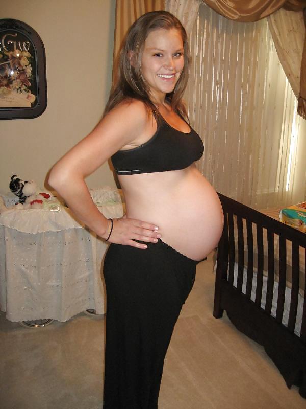 Pregnant babes some celeb #1538014