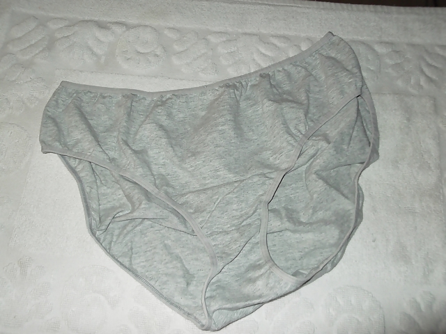 Culottes et string
 #13041616