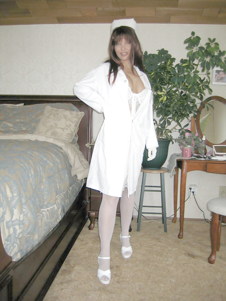 Rossella - set 9 - infermiera ver 1
 #17551313