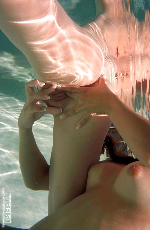 Underwater lesbian #415436