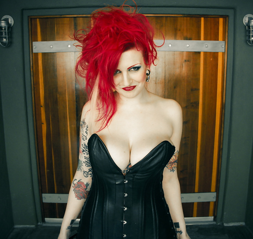 Xanthia #9897651